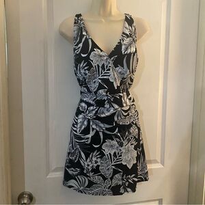- New Denim & Co Beach Wrap front Swim Dress Sz 16 Black Tropical